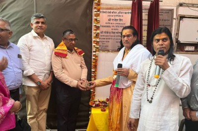 Inaugurated a newly built hall and attended the Holi Milan Samaroh at Shri Vaishno Devi Mandir, Indira Colony, Rohtak.